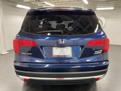 Certified 2017 Honda Pilot Touring image 4