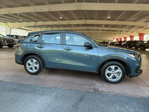Used 2023 Honda HR-V LX image 16