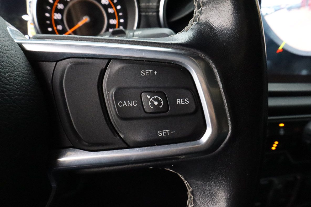 Used 2021 Jeep Wrangler Unlimited Sahara AWD/4WD image 37