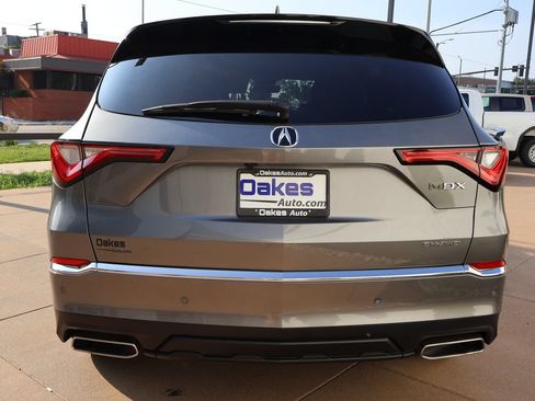 Used 2024 Acura MDX SH-AWD w/ Technology Package image 5