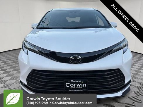 Used 2026 Toyota Sienna XLE Woodland Edition AWD/4WD image 2