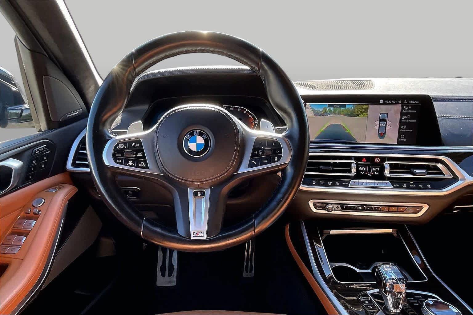Used 2021 BMW X7 xDrive40i w/ M Sport Package AWD/4WD image 5