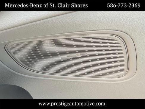 Used 2024 Mercedes-Benz GLC 300 4MATIC image 22