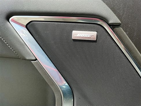 Used 2023 Chevrolet Silverado 1500 LTZ image 19