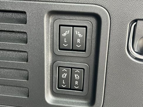 New 2026 Buick Enclave Preferred w/ Power Package image 35