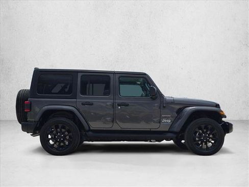 Used 2023 Jeep Wrangler Unlimited Sahara w/ Cold Weather Group AWD/4WD image 4