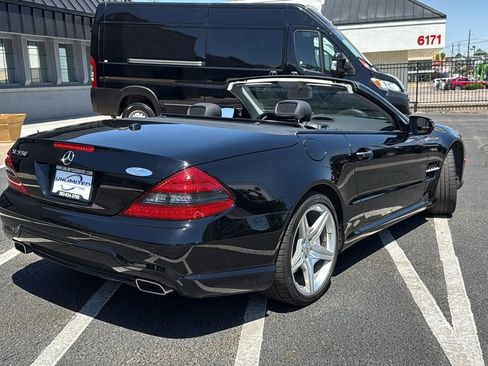 Used 2009 Mercedes-Benz SL 550 image 11