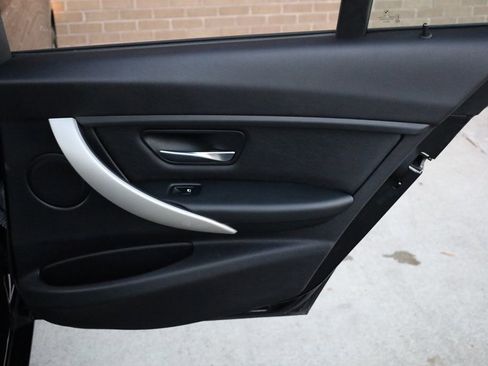 Used 2013 BMW 328i xDrive Sedan image 18