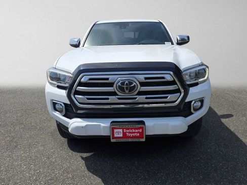 Used 2019 Toyota Tacoma Limited AWD/4WD image 8