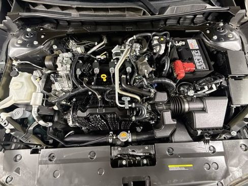 Used 2024 Nissan Altima 2.5 SR FWD image 27