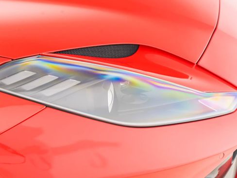 Used 2018 Ferrari 812 Superfast RWD image 34