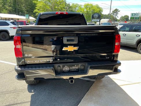 Used 2018 Chevrolet Silverado 1500 LT w/ All Star Edition AWD/4WD image 6