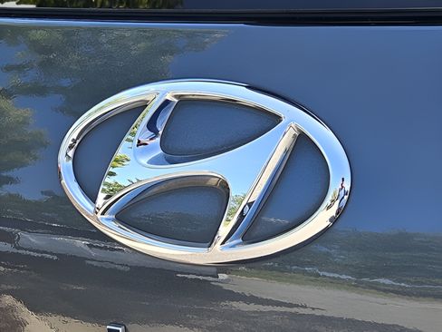 Used 2022 Hyundai Palisade SE w/ Cargo Package FWD image 29