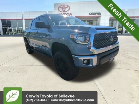 Used 2020 Toyota Tundra SR5 w/ SR5 Upgrade Package AWD/4WD image 1
