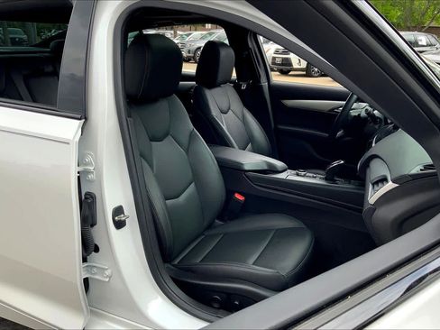 Used 2023 Cadillac CT5 Luxury w/ Sun And Sound Package image 9