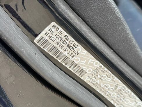 Used 2022 Dodge Durango R/T w/ Blacktop Package AWD/4WD image 9