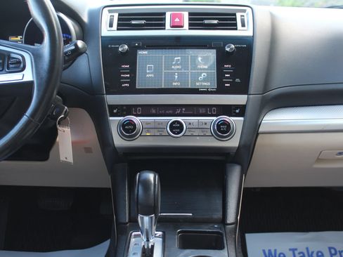 Used 2015 Subaru Outback 2.5i Premium AWD/4WD image 21