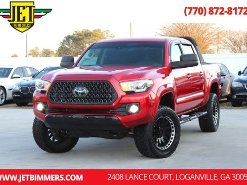 Used 2018 Toyota Tacoma SR5 image 1