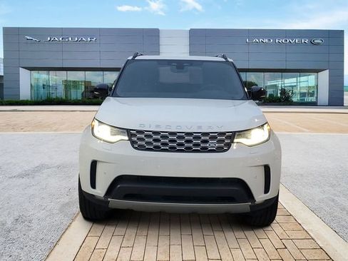 New 2026 Land Rover Discovery S AWD/4WD image 2