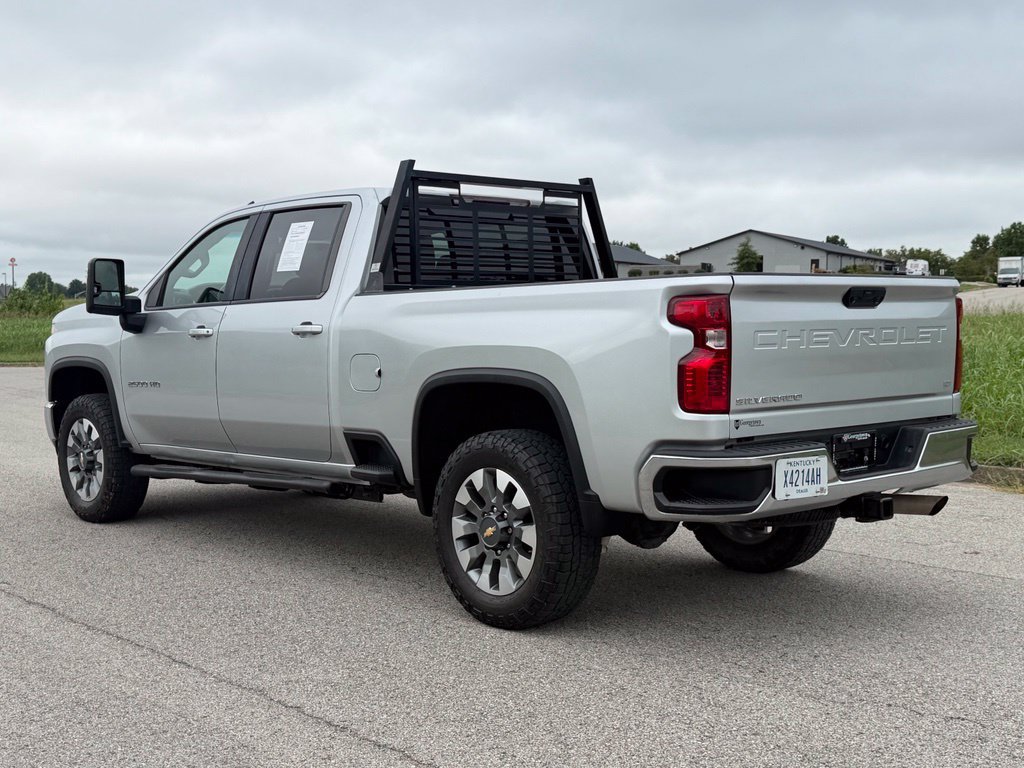 Used 2022 Chevrolet Silverado 2500 LT w/ Convenience Package AWD/4WD image 10