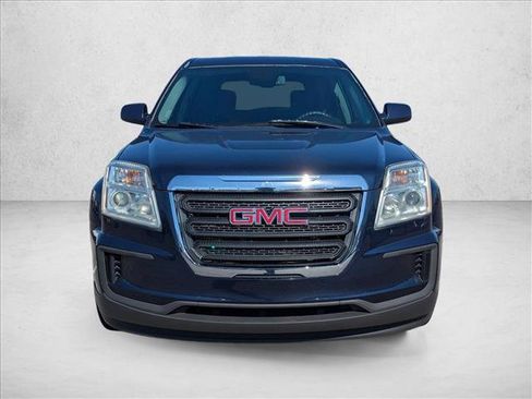Used 2016 GMC Terrain SLE FWD image 2