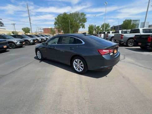Used 2021 Chevrolet Malibu LT FWD image 6