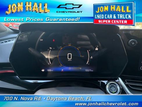 Used 2025 Chevrolet Trax RS w/ Sunroof Package image 21