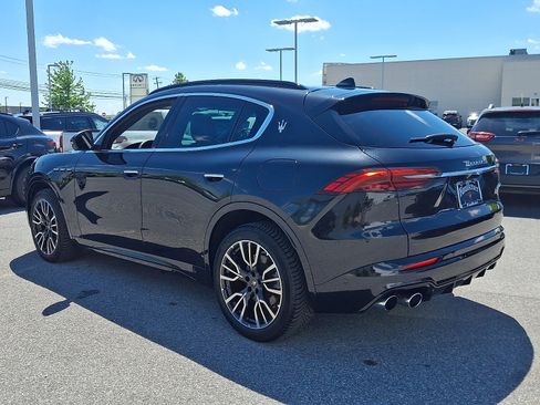 New 2025 Maserati Grecale GT AWD/4WD image 5