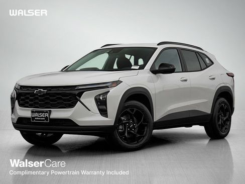 New 2026 Chevrolet Trax LT w/ Driver Confidence Package FWD image 1