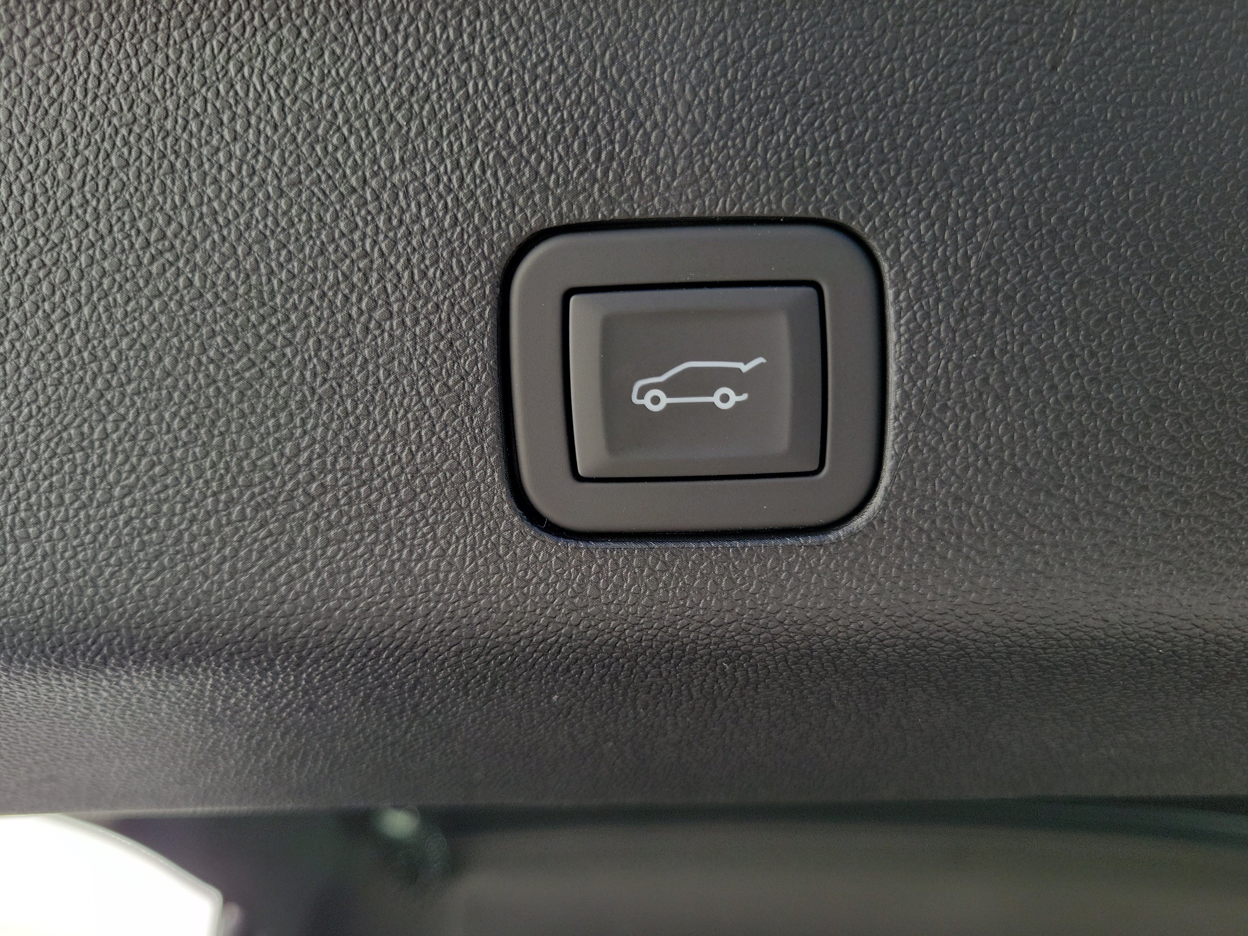 New 2026 GMC Yukon Denali AWD/4WD image 10