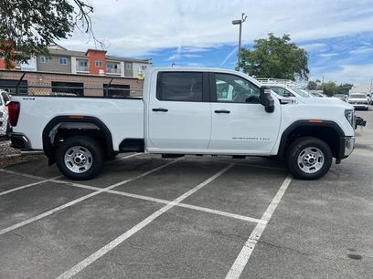 New 2026 GMC Sierra 2500 Pro w/ Convenience Package