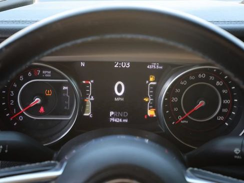 Used 2020 Jeep Gladiator Rubicon AWD/4WD image 15