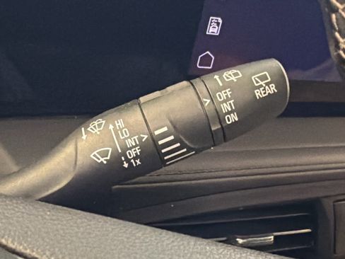 Used 2024 Buick Encore GX Preferred FWD image 37
