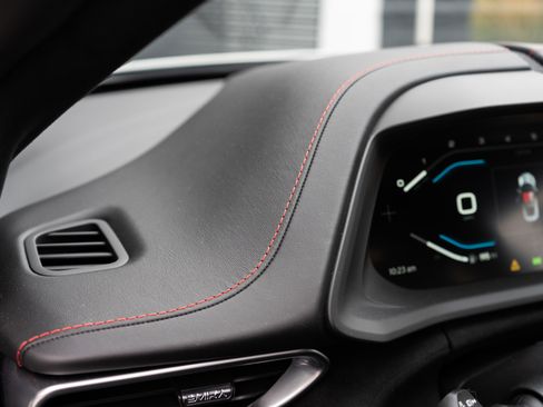 Used 2024 Lotus Emira First Edition image 37