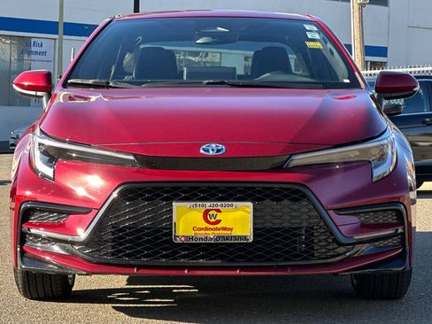 Used 2025 Toyota Corolla SE image 10