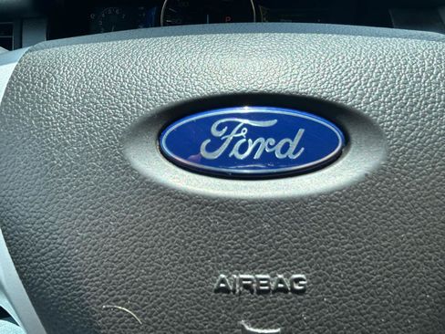 Used 2013 Ford Edge SEL AWD/4WD image 21