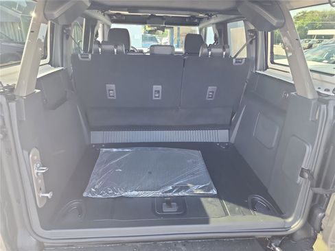 New 2025 Ford Bronco Badlands w/ Sasquatch Package image 20