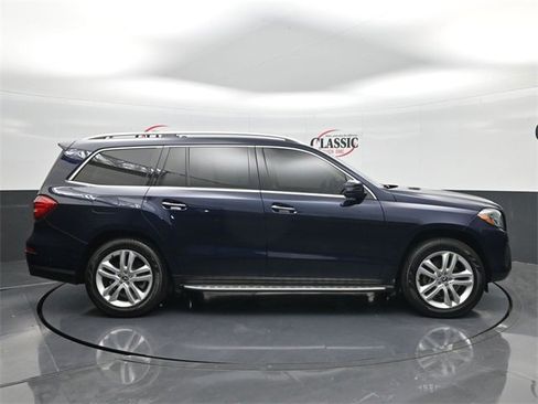 Used 2017 Mercedes-Benz GLS 450 4MATIC image 6