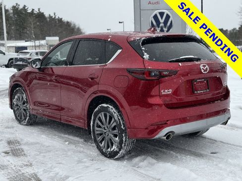 Used 2025 MAZDA CX-5 Signature image 13