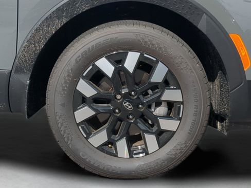 New 2025 Hyundai Santa Cruz SE image 11