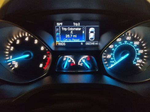 Used 2014 Ford Escape Titanium FWD image 23