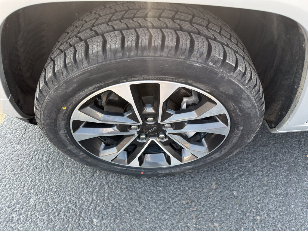 Used 2022 Jeep Grand Cherokee L Overland AWD/4WD image 7