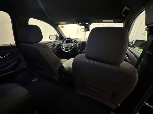Used 2023 Chevrolet Traverse LT AWD/4WD image 26