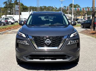 Used 2023 Nissan Rogue SL video 2