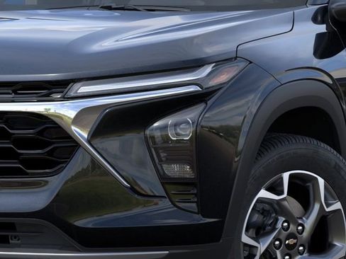 New 2026 Chevrolet Trax LT FWD image 10