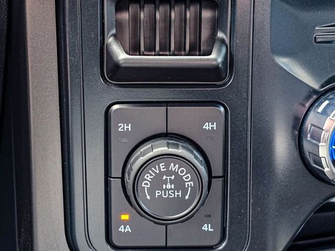 Used 2025 Ford F150 Lariat w/ Equipment Group 501A Mid AWD/4WD image 27