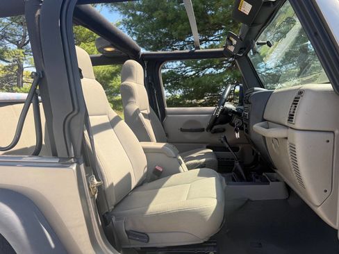 Used 2006 Jeep Wrangler Sport image 71