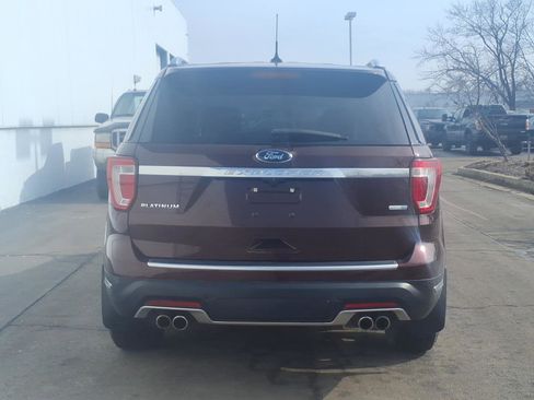 Used 2018 Ford Explorer Platinum image 5