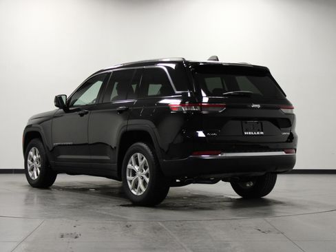 Used 2023 Jeep Grand Cherokee Limited AWD/4WD image 6