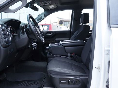 Used 2020 Chevrolet Silverado 1500 LT w/ Texas Edition RWD image 4